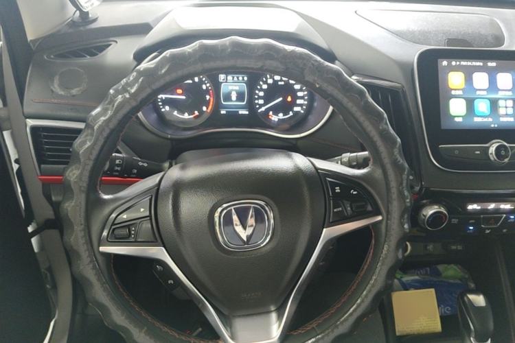 Used CHANGAN CS55 2018 1.5T Automatic Colorful Edition China V Standard Steering Wheel