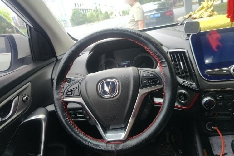 Used CHANGAN CS55 2018 1.5T Automatic Colorful Edition China V Standard Steering Wheel