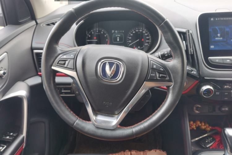 Used CHANGAN CS55 2018 1.5T Automatic Colorful Edition China V Standard Steering Wheel