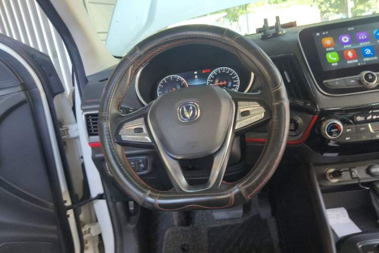 Used CHANGAN CS55 2018 1.5T Automatic Xuanzhi Model China V Standard Steering Wheel