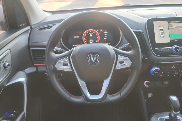 Used CHANGAN CS55 2018 1.5T Automatic Xuanzhi Model China V Standard Steering Wheel
