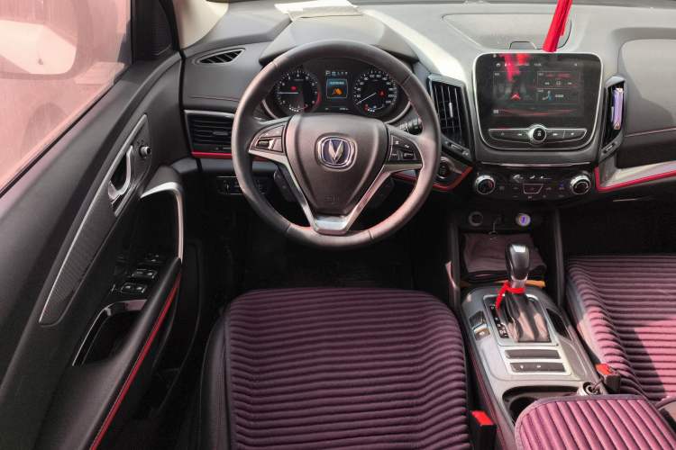Used CHANGAN CS55 2018 1.5T Automatic Xuan Dong Model China V Standard Steering Wheel