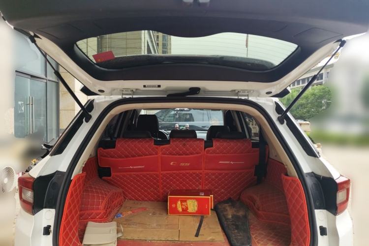 Used CHANGAN CS55 2018 1.5T Manual Colorful Model China V Standard Trunk