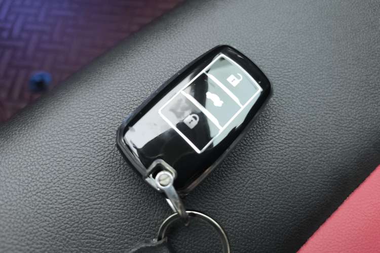 Used CHANGAN CS55 2018 1.5T Automatic Colorful Edition China V Standard Vehicle Key