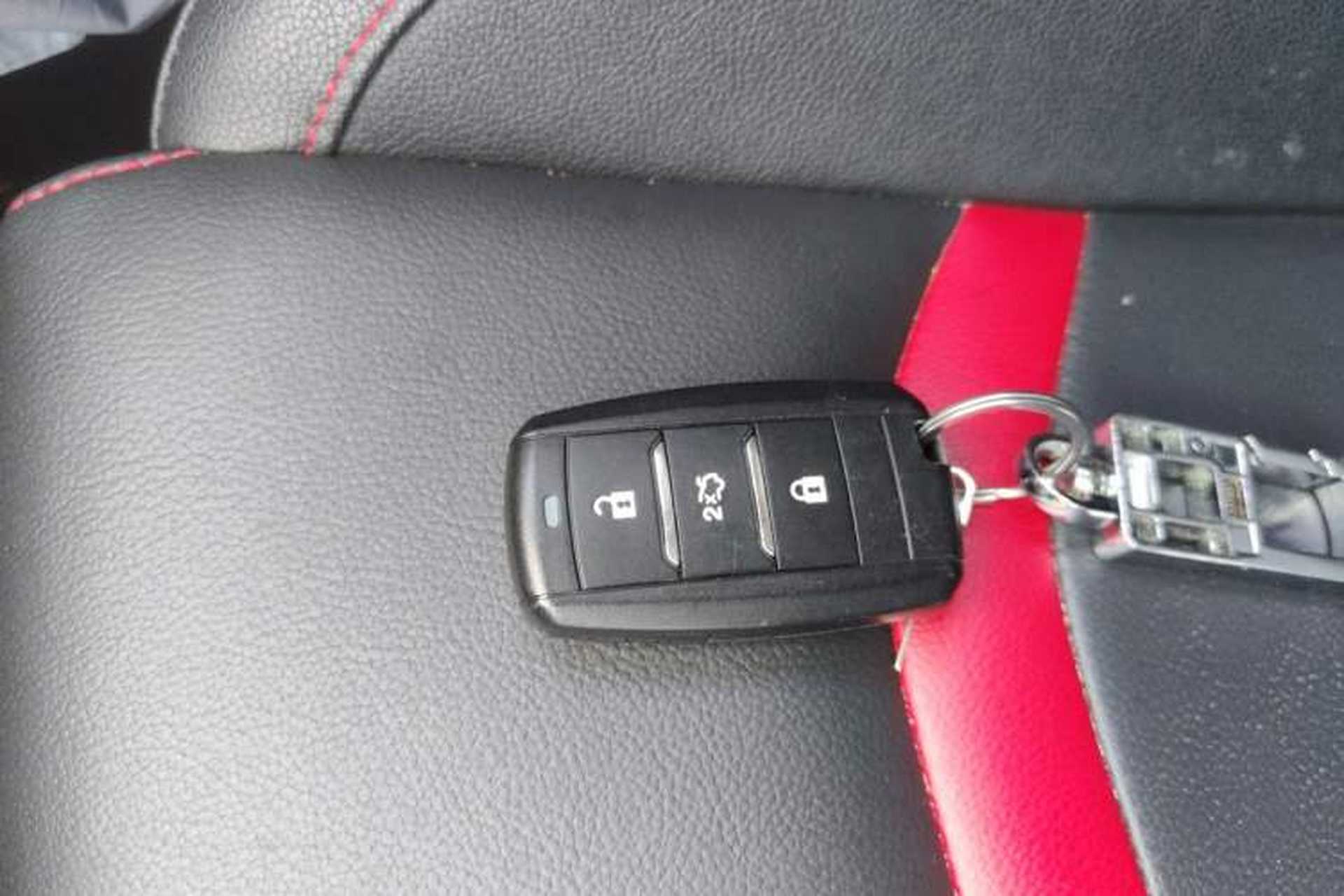 Used CHANGAN CS55 2018 1.5T Automatic Colorful Edition China V Standard Vehicle Key