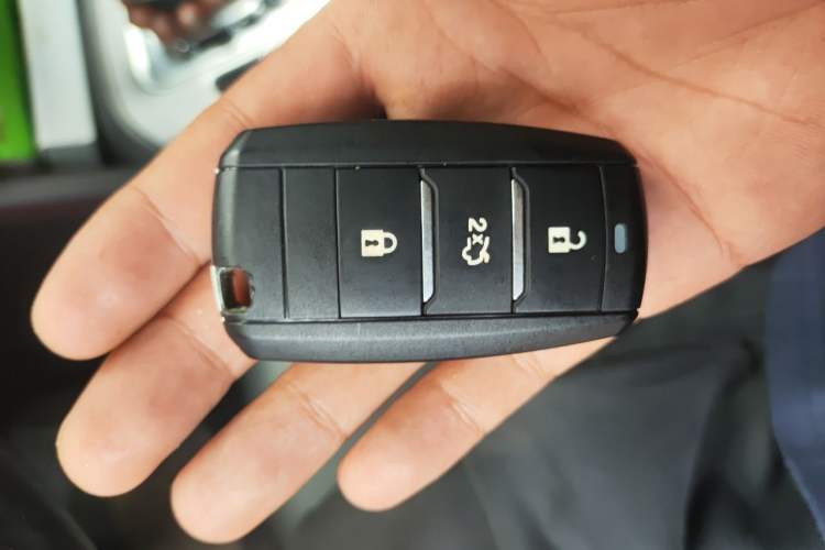 Used CHANGAN CS55 2018 1.5T Automatic Colorful Edition China V Standard Vehicle Key