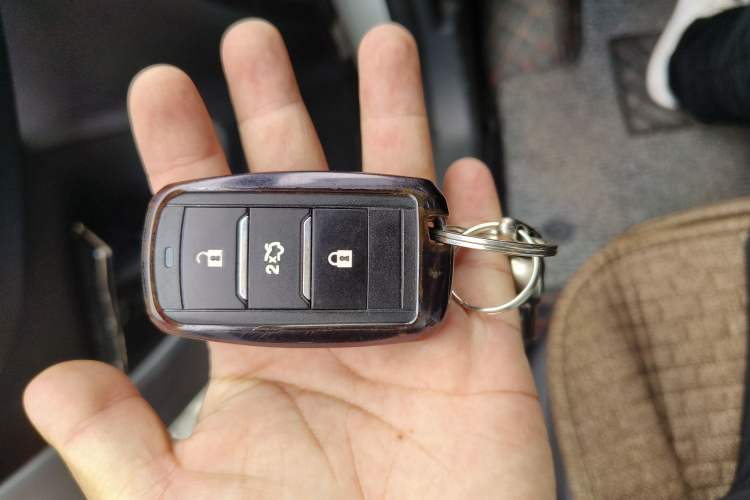 Used CHANGAN CS55 2018 1.5T Automatic Colorful Edition China V Standard Vehicle Key