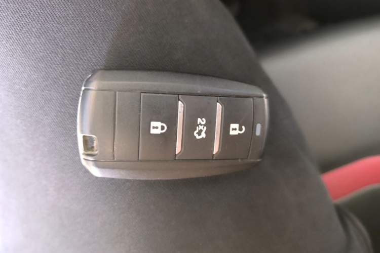 Used CHANGAN CS55 2018 1.5T Automatic Colorful Edition China V Standard Vehicle Key