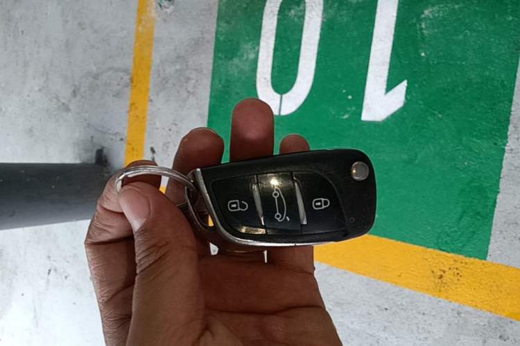 Used CHANGAN CS55 2018 1.5T Manual Colorful Model China V Standard Vehicle Key