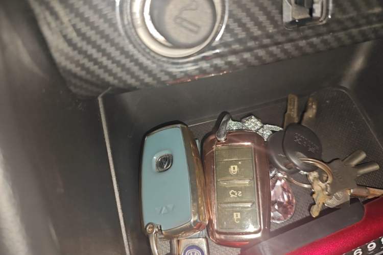 Used CHANGAN CS55 2018 1.5T Automatic Colorful Edition China V Standard Vehicle Key