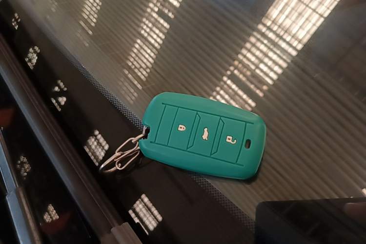 Used CHANGAN CS55 2018 1.5T Automatic Colorful Edition China V Standard Vehicle Key