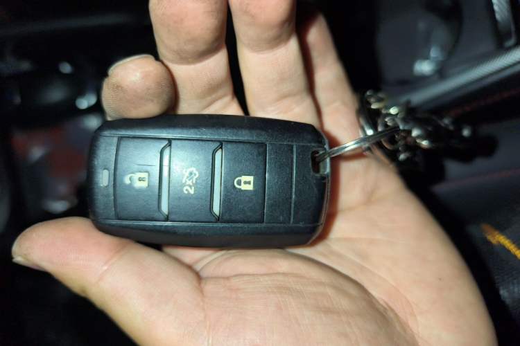 Used CHANGAN CS55 2018 1.5T Automatic Colorful Edition China V Standard Vehicle Key