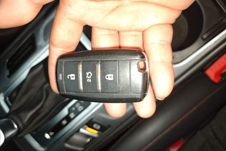 Used CHANGAN CS55 2018 1.5T Automatic Colorful Edition China V Standard Vehicle Key