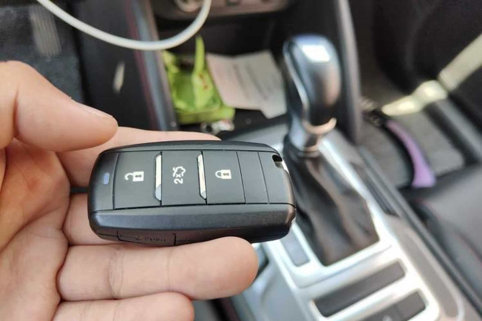 Used CHANGAN CS55 2018 1.5T Automatic Colorful Edition China V Standard Vehicle Key