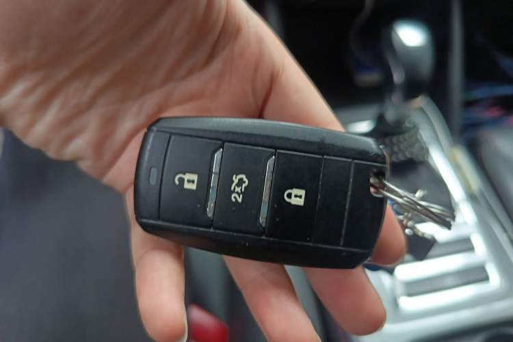 Used CHANGAN CS55 2018 1.5T Automatic Colorful Edition China V Standard Vehicle Key
