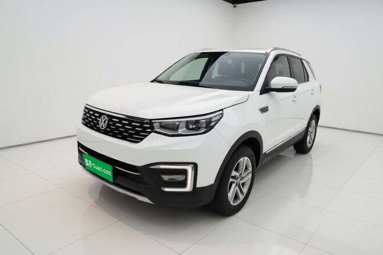 Used CHANGAN CS55 2018 1.5T Automatic Colorful Edition China V Standard Guazi used car, China used car export, Used car for sale, Used cars, Cheapest cars for sale