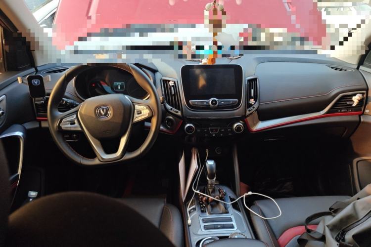 Used CHANGAN CS55 2019 1.5T Automatic Xuan Dong Model China VI Standard Center Console