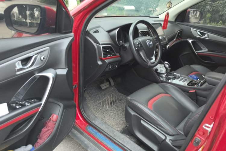 Used CHANGAN CS55 2019 1.5T Automatic Colorful Edition China VI Standard Driver Seat
