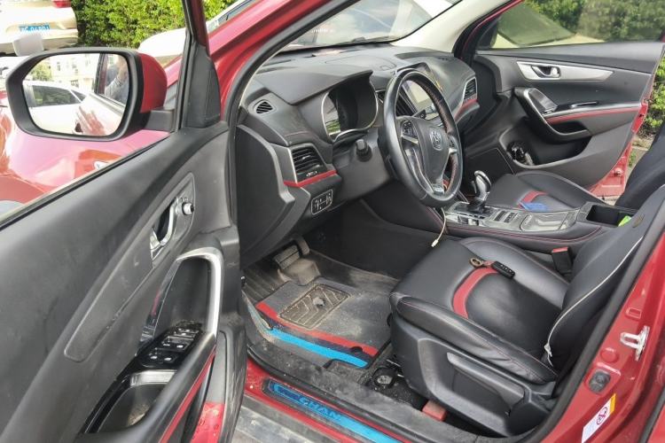 Used CHANGAN CS55 2019 1.5T Automatic Colorful Edition China VI Standard Driver Seat