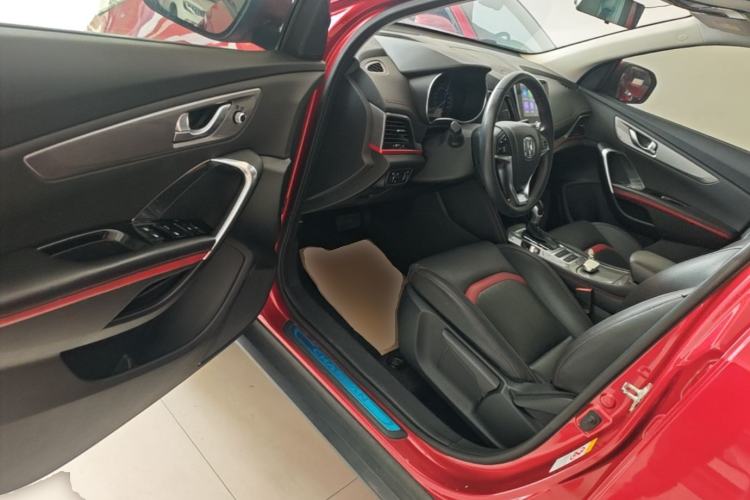 Used CHANGAN CS55 2019 1.5T Automatic Xuan Dong Model China VI Standard Driver Seat