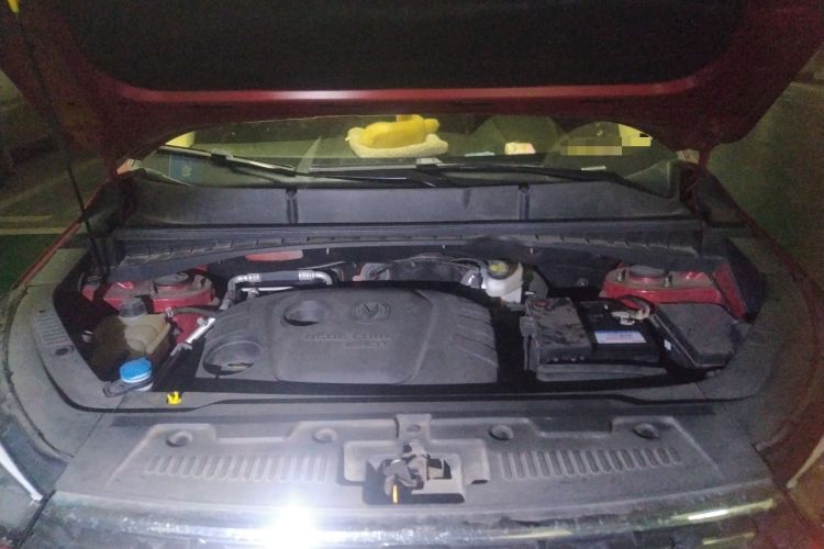 Used CHANGAN CS55 2019 1.5T Automatic Colorful Edition China VI Standard Engine Bay