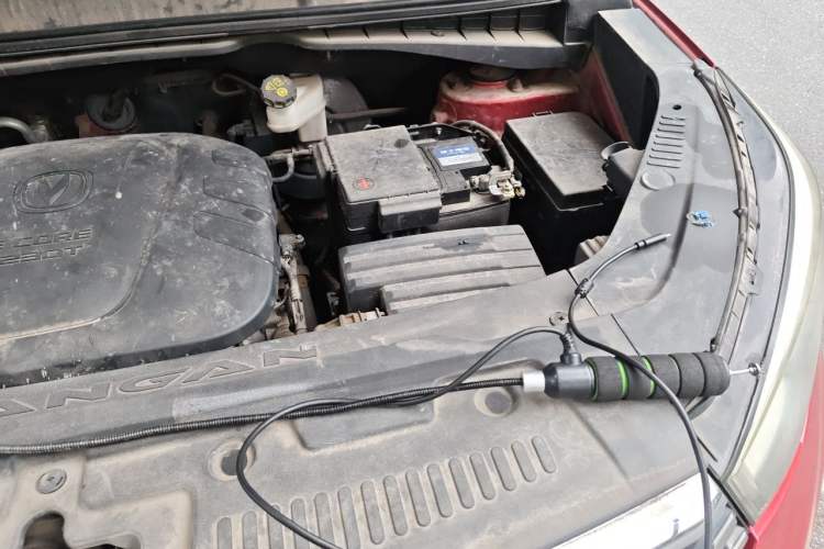 Used CHANGAN CS55 2019 1.5T Manual Colorful Model China VI Standard Engine Bay Left