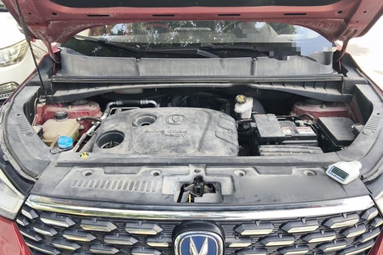Used CHANGAN CS55 2019 1.5T Automatic Colorful Edition China VI Standard Engine Bay