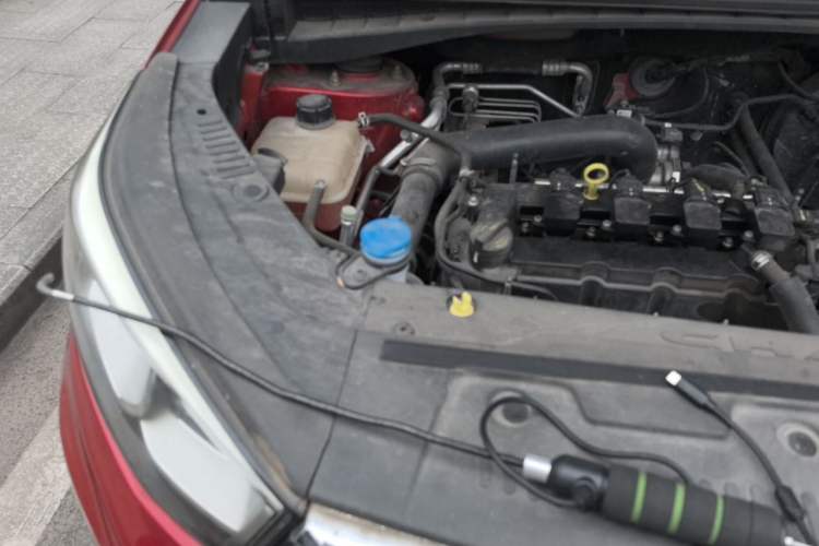 Used CHANGAN CS55 2019 1.5T Automatic Colorful Edition China VI Standard Engine Bay Right