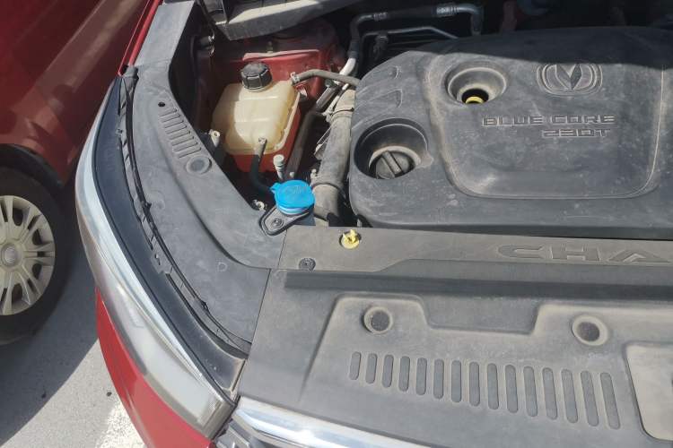Used CHANGAN CS55 2019 1.5T Automatic Cool Edition China VI Standard Engine Bay Right