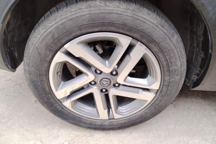 Used CHANGAN CS55 2019 1.5T Automatic Xuan Dong Model China VI Standard Exterior 2