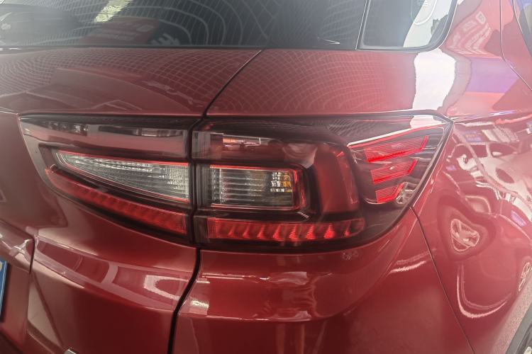 Used CHANGAN CS55 2019 1.5T Manual Colorful Model China VI Standard Exterior 6