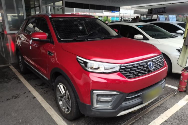 Used CHANGAN CS55 2019 1.5T Manual Colorful Model China VI Standard Front Right 45 Deg