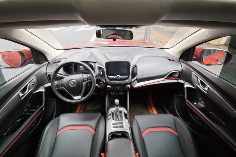 Used CHANGAN CS55 2019 1.5T Automatic Xuan Dong Model China VI Standard Interior 2