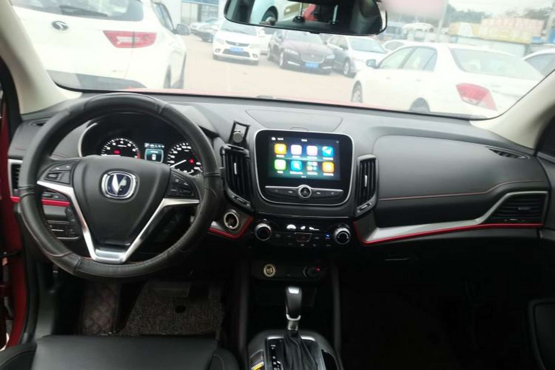 Used CHANGAN CS55 2019 1.5T Automatic Colorful Edition China VI Standard Interior 2