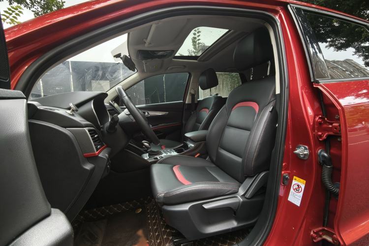 Used CHANGAN CS55 2019 1.5T Automatic Xuan Dong Model China VI Standard Interior 4