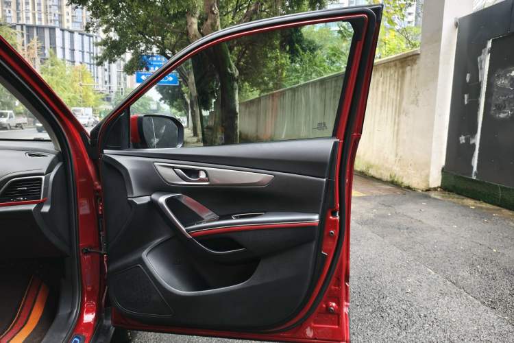 Used CHANGAN CS55 2019 1.5T Automatic Xuan Dong Model China VI Standard Interior 6