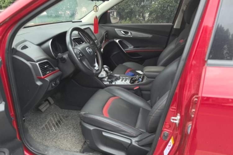 Used CHANGAN CS55 2019 1.5T Automatic Colorful Edition China VI Standard Left Front Seat