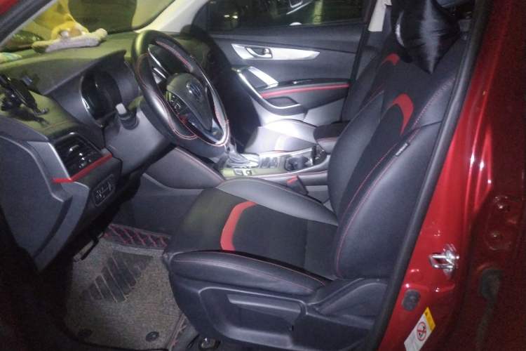 Used CHANGAN CS55 2019 1.5T Automatic Colorful Edition China VI Standard Left Front Seat