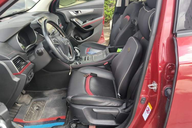 Used CHANGAN CS55 2019 1.5T Automatic Colorful Edition China VI Standard Left Front Seat