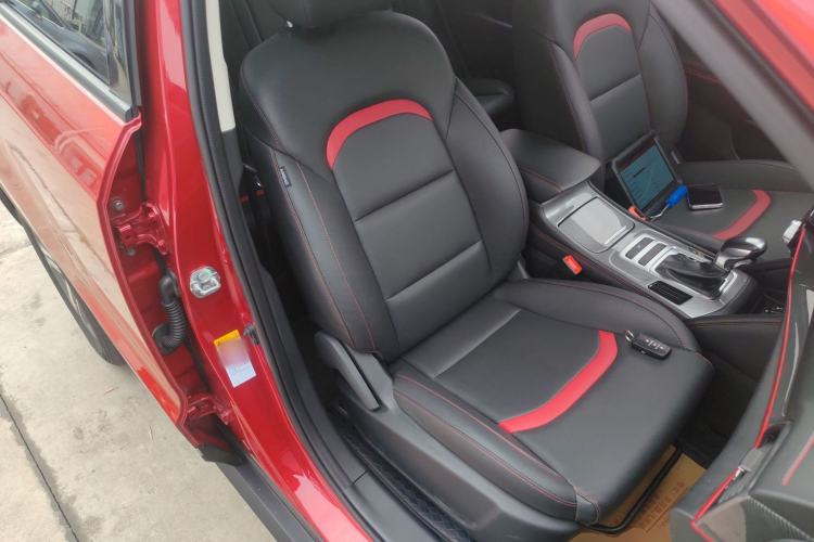 Used CHANGAN CS55 2019 1.5T Automatic Xuan Dong Model China VI Standard Right Front Seat