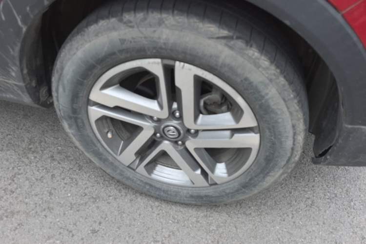 Used CHANGAN CS55 2019 1.5T Automatic Colorful Edition China VI Standard Right Front Wheel Hub