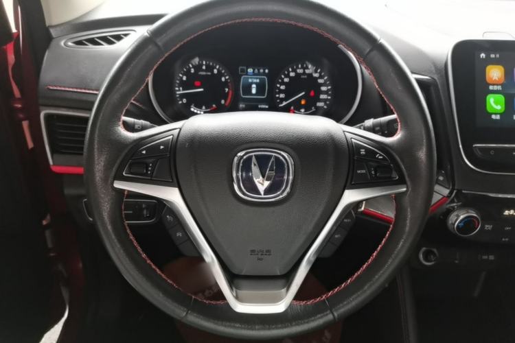 Used CHANGAN CS55 2019 1.5T Manual Colorful Model China VI Standard Steering Wheel