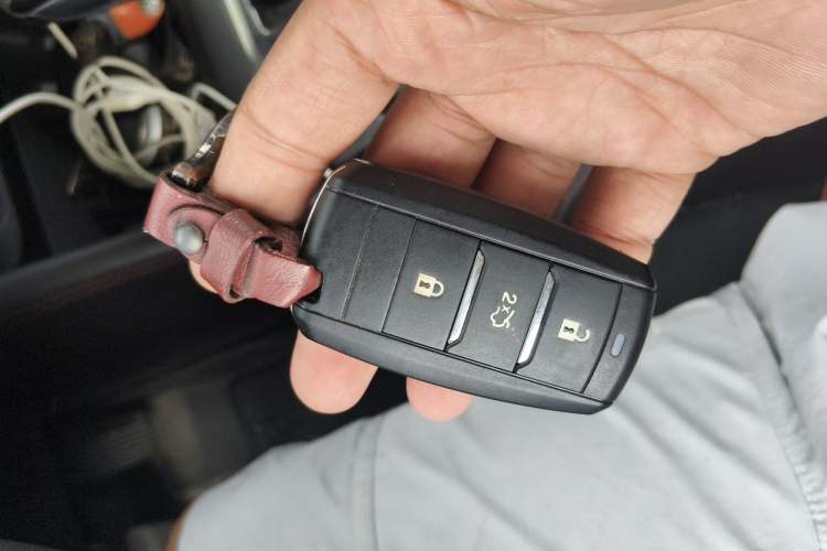 Used CHANGAN CS55 2019 1.5T Automatic Colorful Edition China VI Standard Vehicle Key