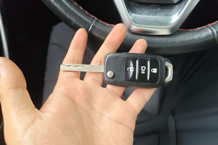 Used CHANGAN CS55 2019 1.5T Manual Colorful Model China VI Standard Vehicle Key