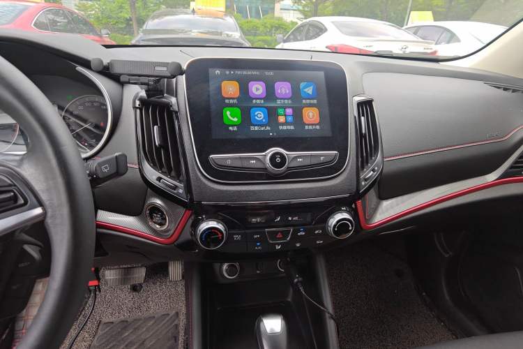 Used CHANGAN CS55 2019 1.5T Automatic Colorful Edition China VI Standard Audio And AC Panel