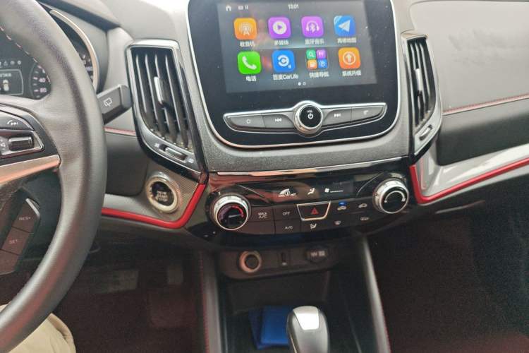 Used CHANGAN CS55 2019 1.5T Automatic Colorful Edition China VI Standard Audio And AC Panel