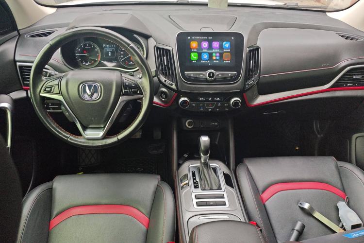 Used CHANGAN CS55 2019 1.5T Automatic Xuan Dong Model China VI Standard Center Console