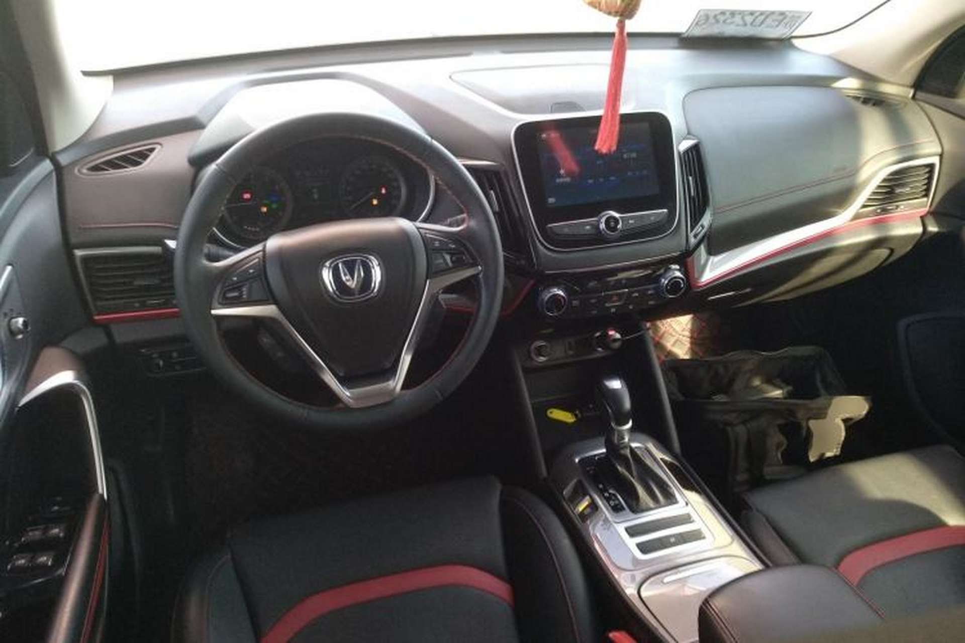 Used CHANGAN CS55 2019 1.5T Automatic Xuan Dong Model China VI Standard Center Console