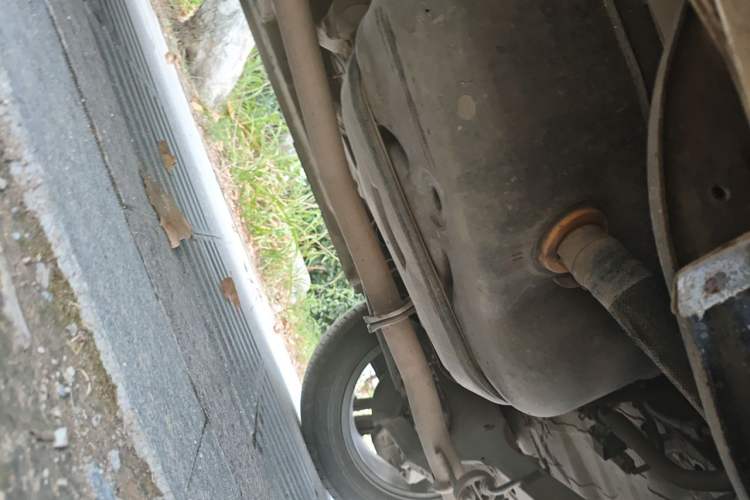 Used CHANGAN CS55 2019 1.5T Manual Colorful Model China VI Standard Chassis Rear Left