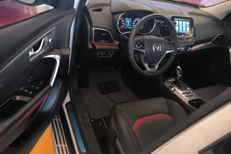 Used CHANGAN CS55 2019 1.5T Automatic Xuan Dong Model China VI Standard Driver Seat